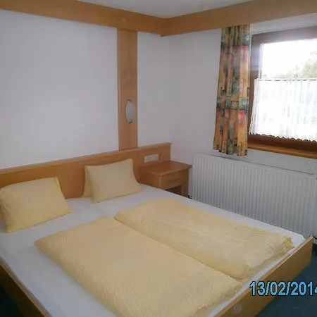 Гостевой дом Gastehaus Hirschenhof Зёльден