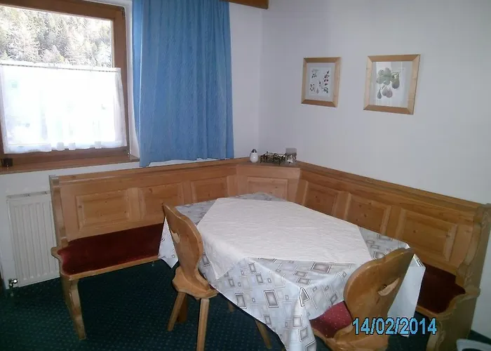 Gaestehaus Hirschenhof سولدن