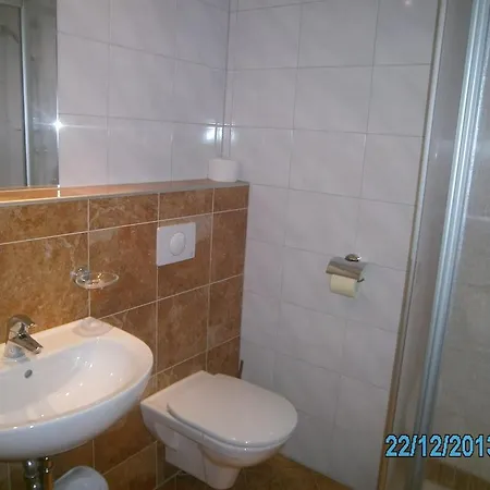 Pensión Gaestehaus Hirschenhof Sölden