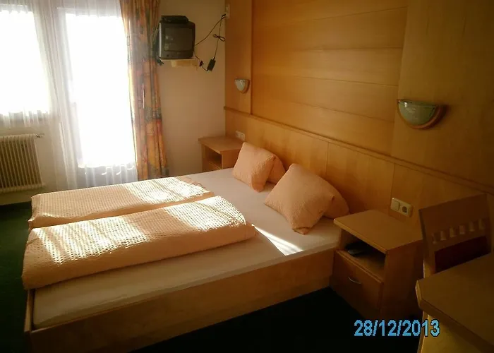 Gastehaus Hirschenhof Guest house Solden